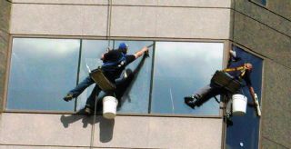 İstanbul Bina Cam Temizliği