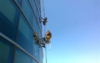 İstanbul Dış Cephe Cam Temizliği